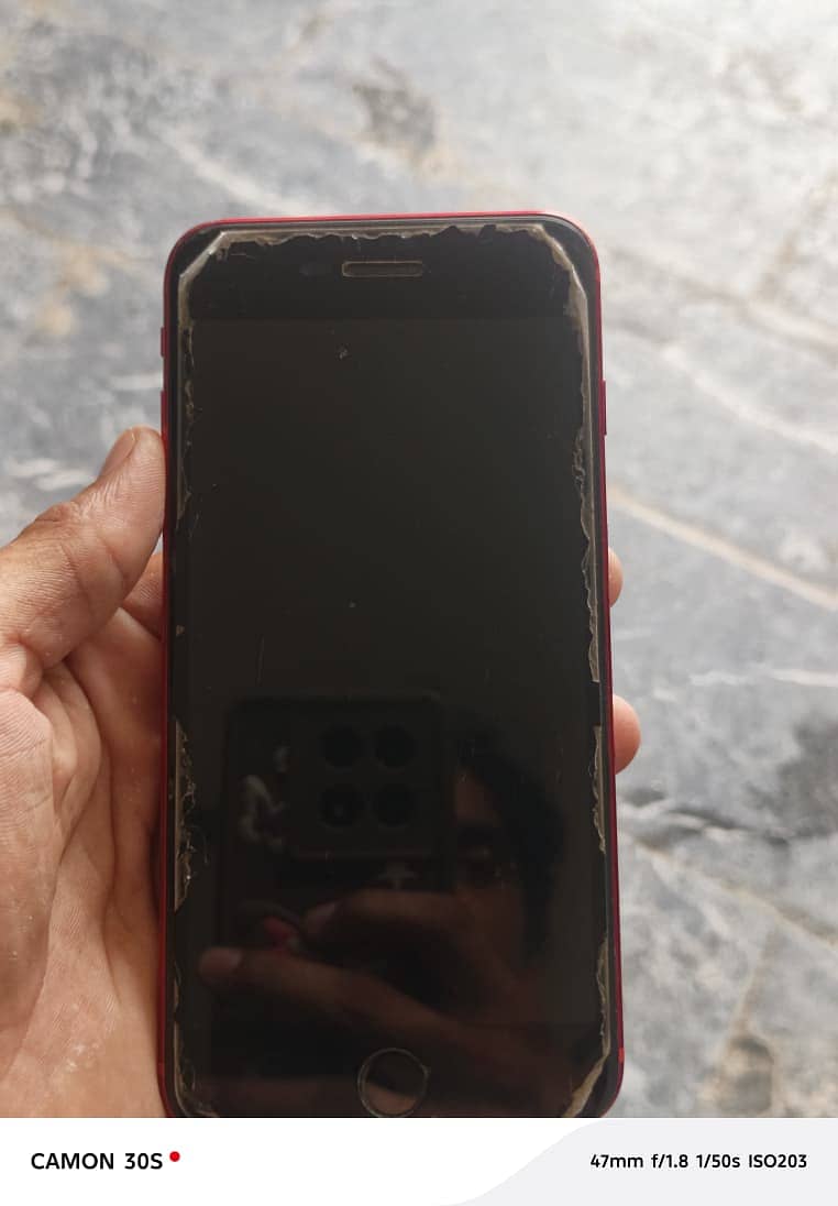 Apple iPhone 8 Plus 1