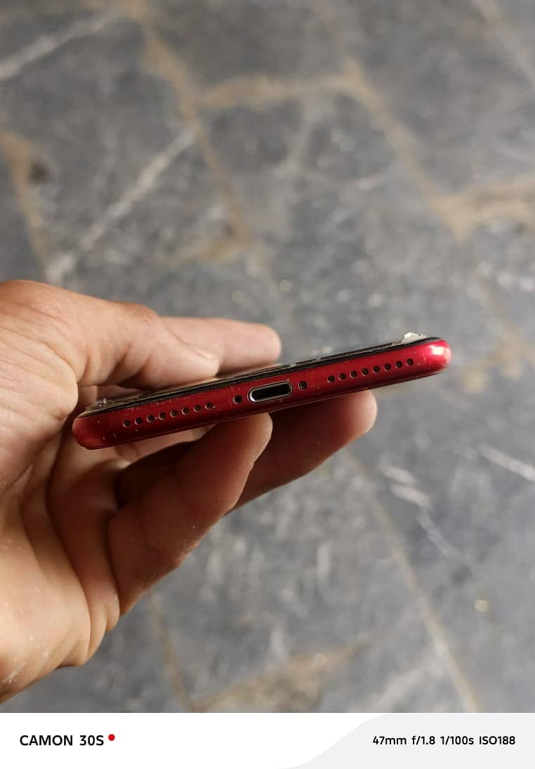 Apple iPhone 8 Plus 2