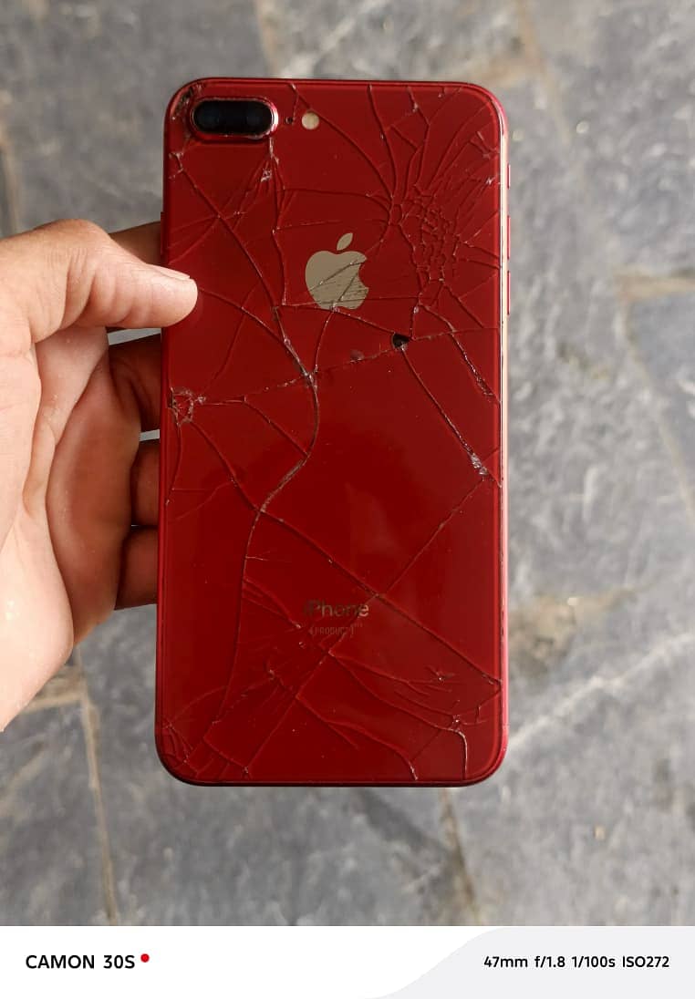 Apple iPhone 8 Plus 5