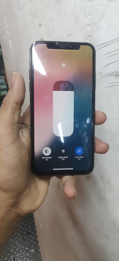 iPhone XS  sim working