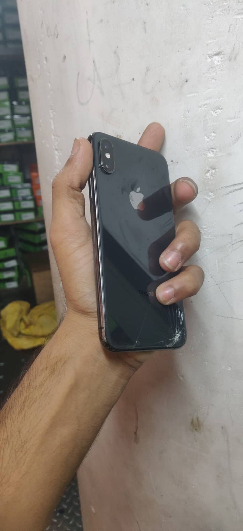 iPhone XS  sim working 2