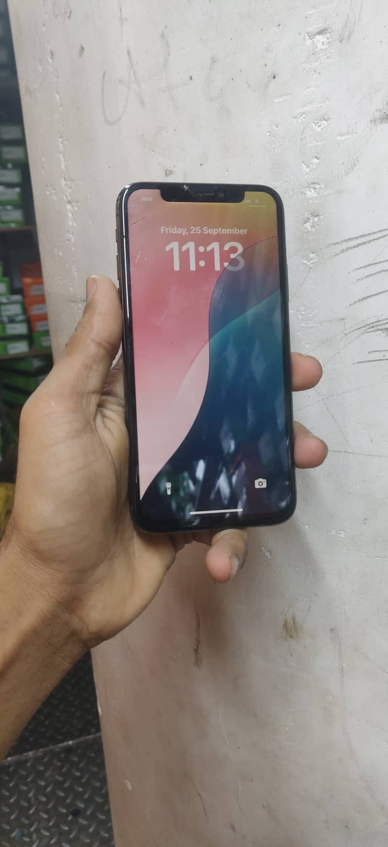 iPhone XS  sim working 5
