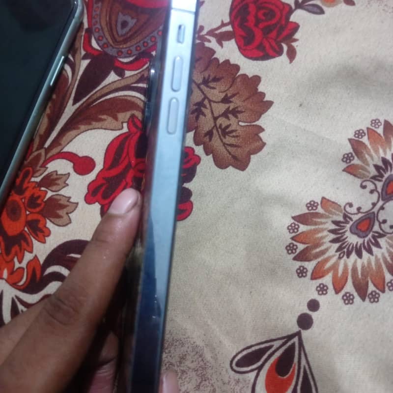 Apple iPhone XR 2