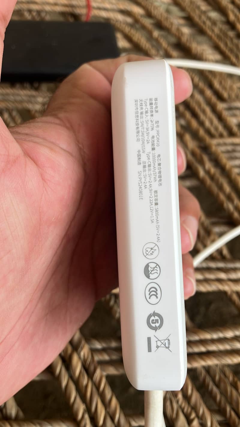 iPhone MagSafe 3