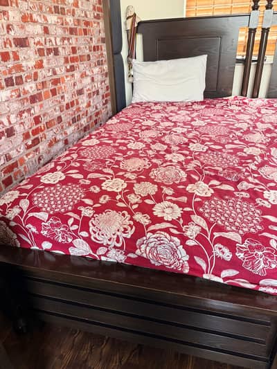 Kids Used SET Wooden Furniture – Excellent Condition – Lahore