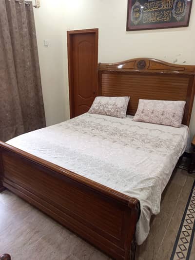 Slightly used Bed sale with Molty foam mattress