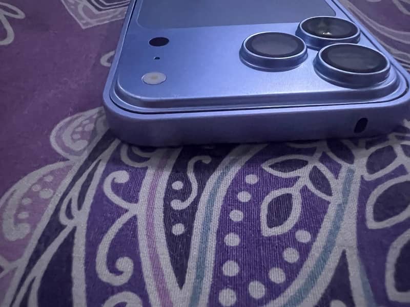 Iphone 14pro max 5