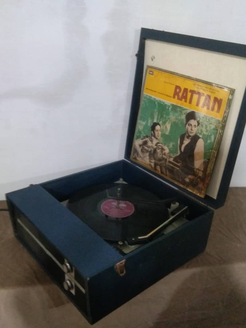 turntable 1