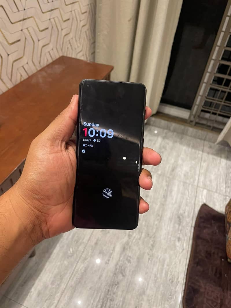One Plus 10 Pro 5