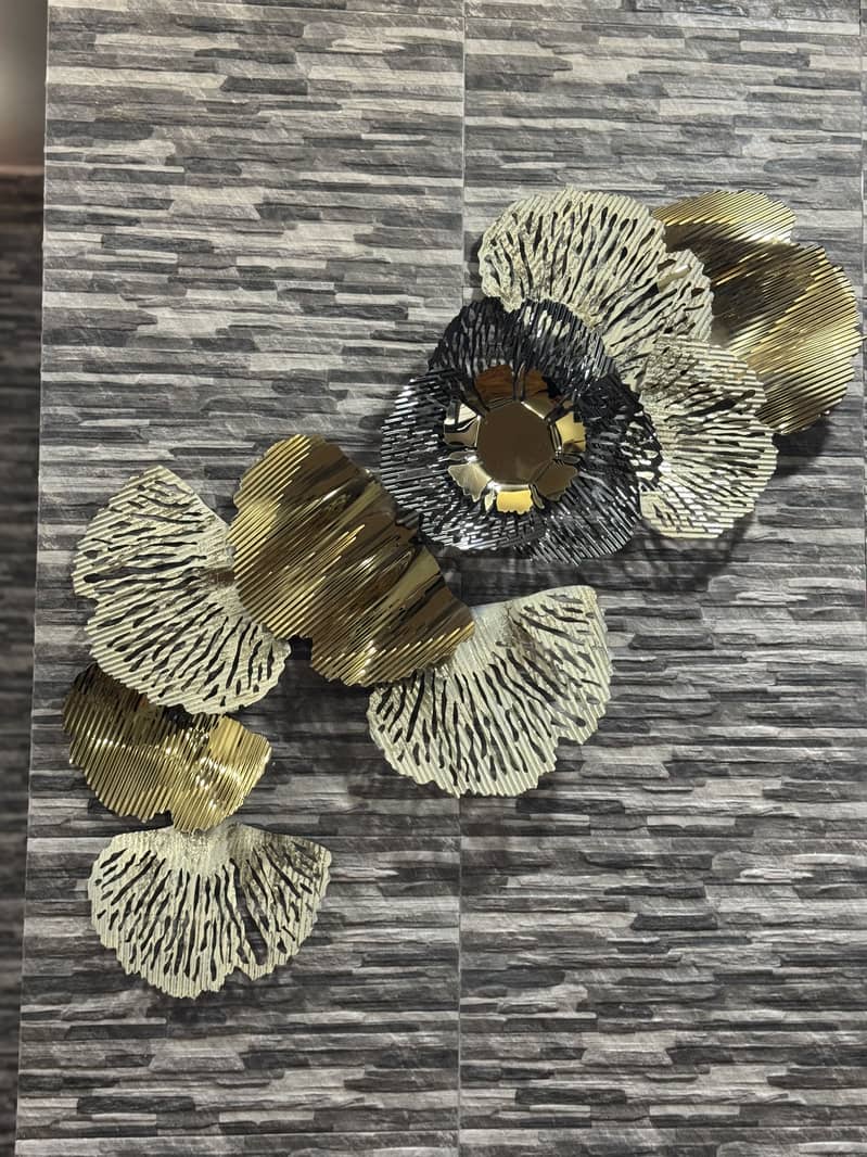 Wall Decor Items 0