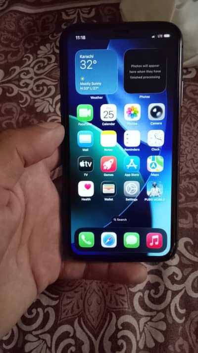 Apple iPhone 11