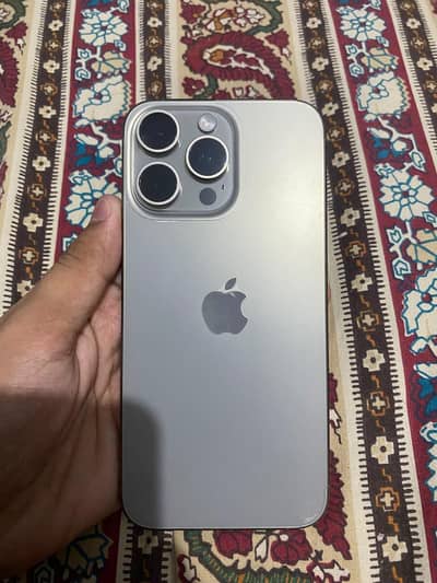 Apple iPhone 15 Pro Max