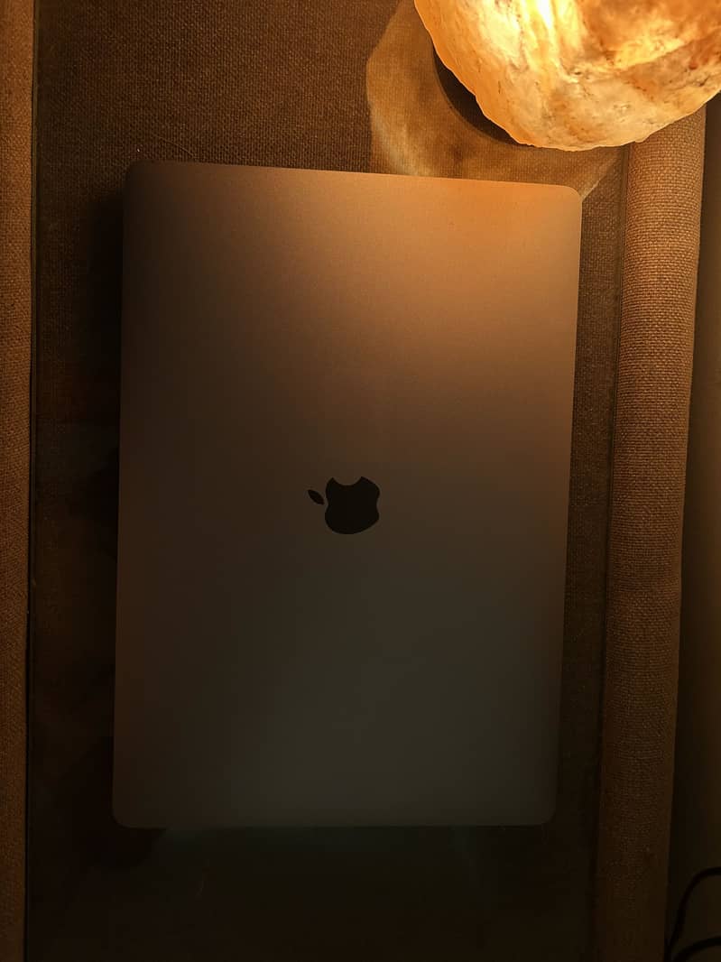 Macbook pro 2018 2