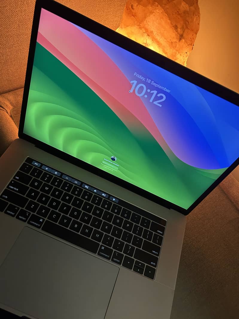Macbook pro 2018 8