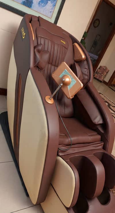 Luxury Zero Gravity  Massage Chair | Premium Leather Recliner U-Gem
