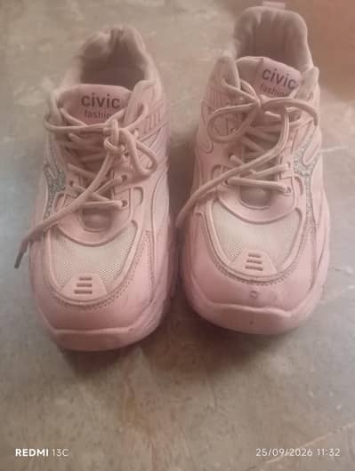 girl shoe