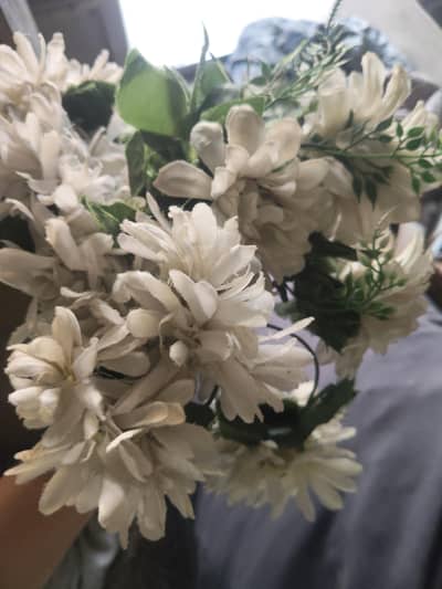 white flower artificial