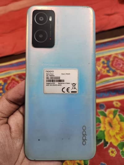 Oppo A76  9/10 Condition | Original box (Minor body Corner Scratch)