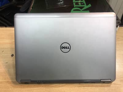 Dell latitude E7440 c i 5 4th generation 8/256ssd