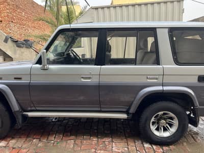 Toyota Prado 1992