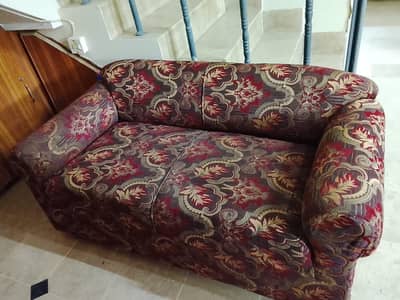 Two seater|Wood frame|Strong|Sofa