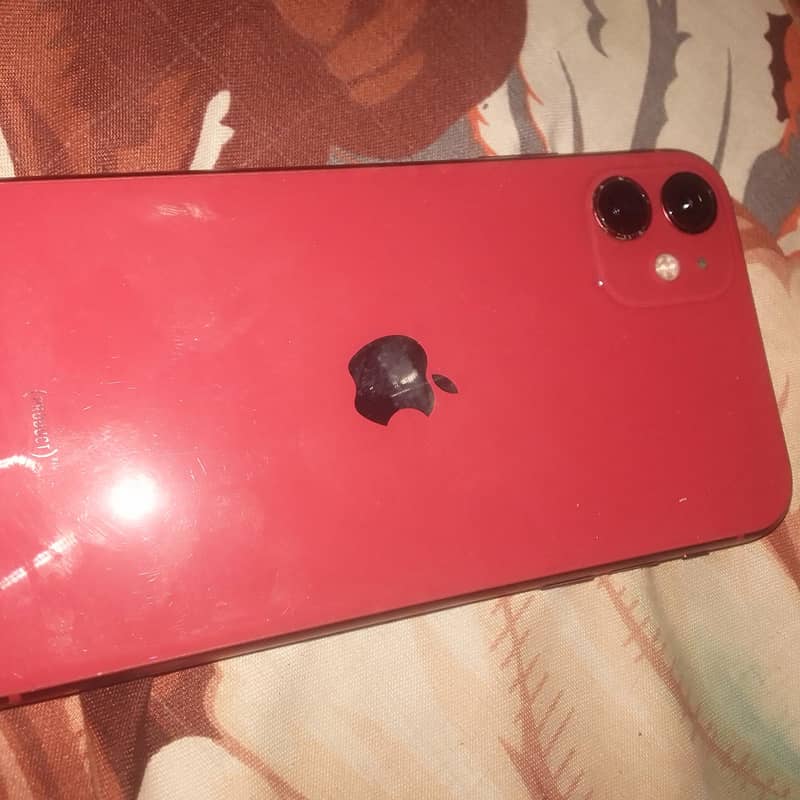 Apple iPhone 11 0