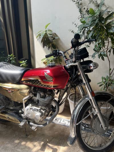 Honda CD 125 Gold Edition 2024 | Gujranwala Registered | 8444 KM