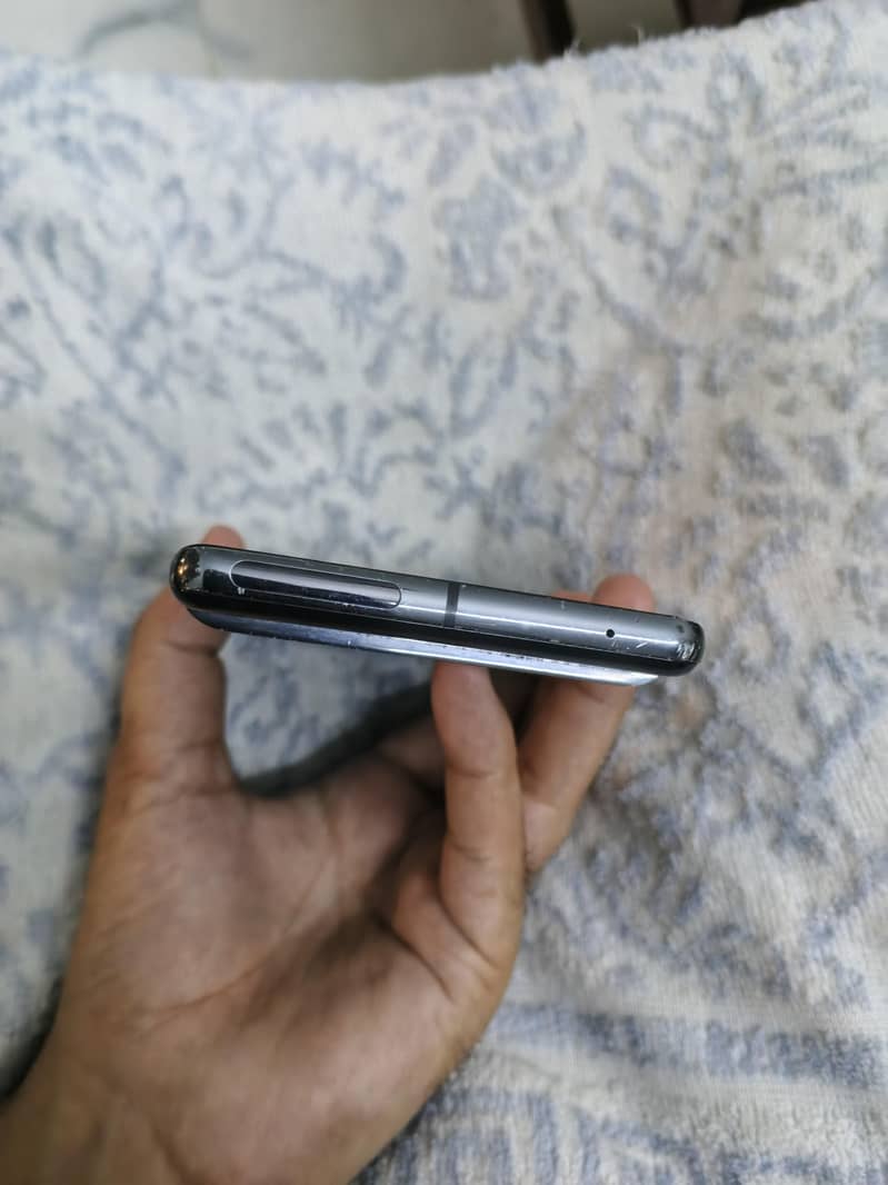 Google Pixel 7 Pro, Pannel Changed 2