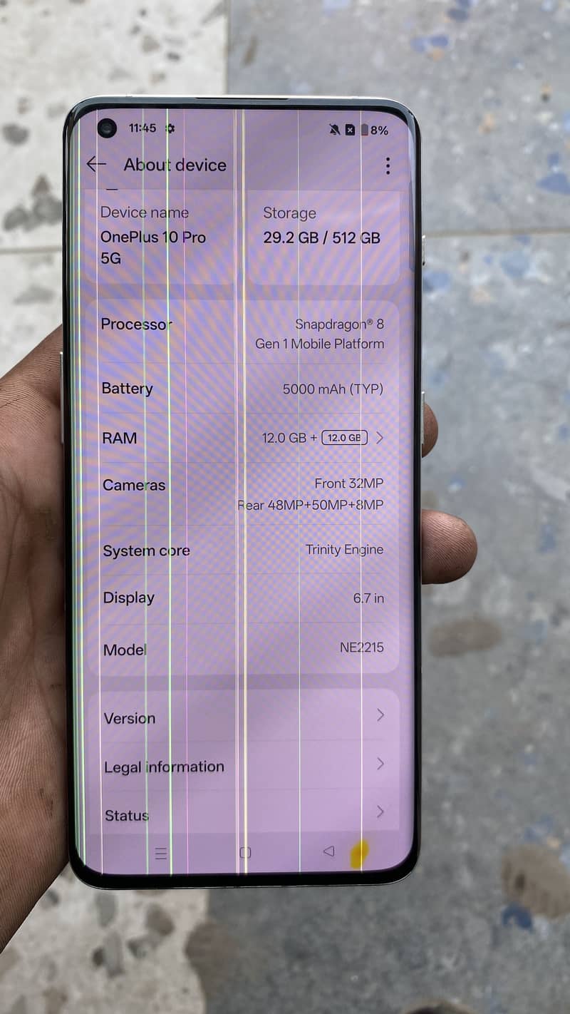 One Plus 10 Pro 4