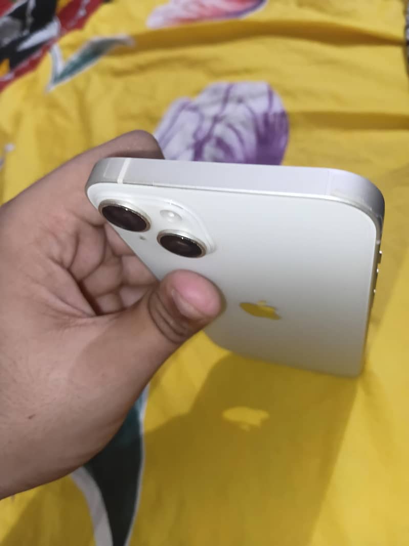 Apple iPhone 14 plus 3