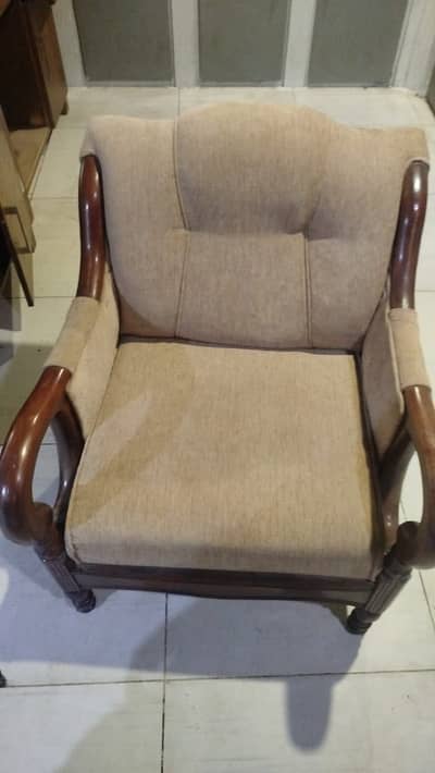 2 sofas