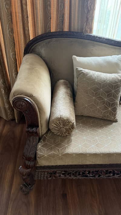 Antique sofa set - full wooden