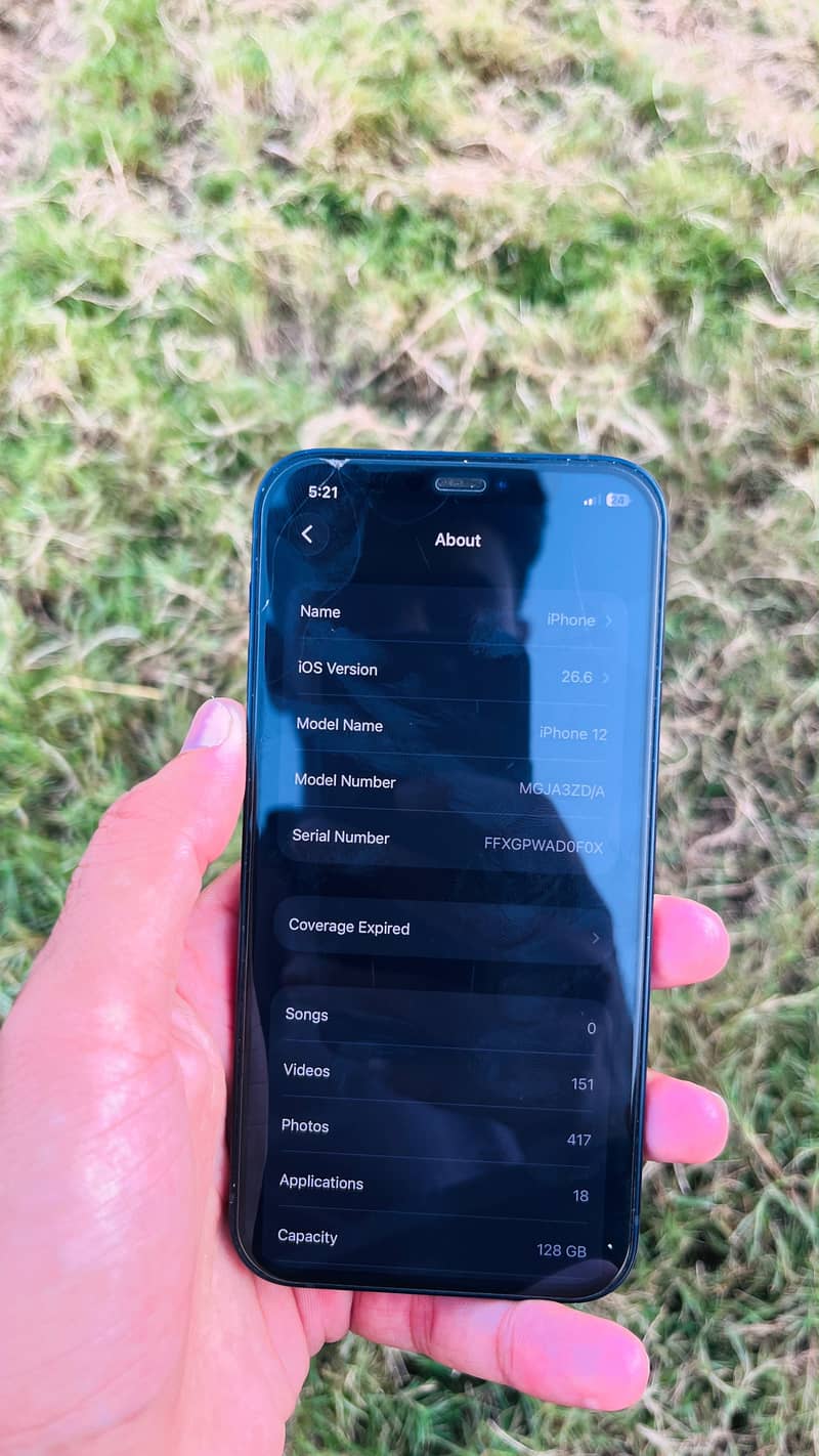 Apple iPhone 12 4
