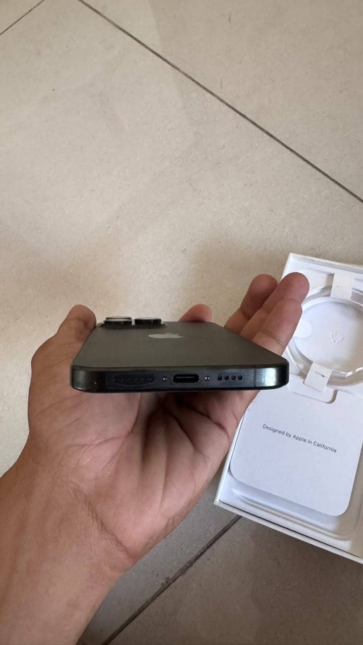 Apple iPhone 15 Pro Max Jv 5