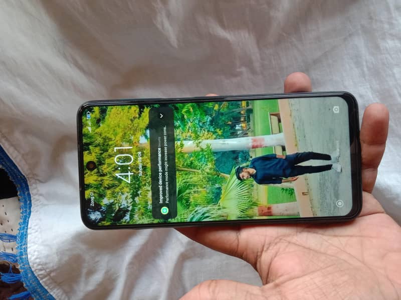 Xiaomi Redmi Note 9S 1