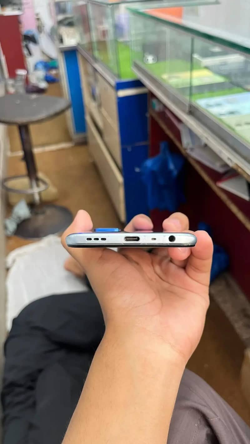 OPPO A54 5