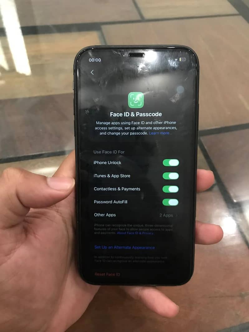 Apple iPhone 11 7