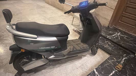 Eveon scooty