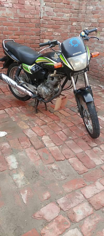 125 DELUXE HONDA 2014 03040043637