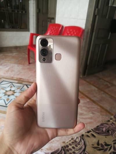 Infinix Hot 12 Play 4/64 PTA Approved dual Neat clean condition 10/9