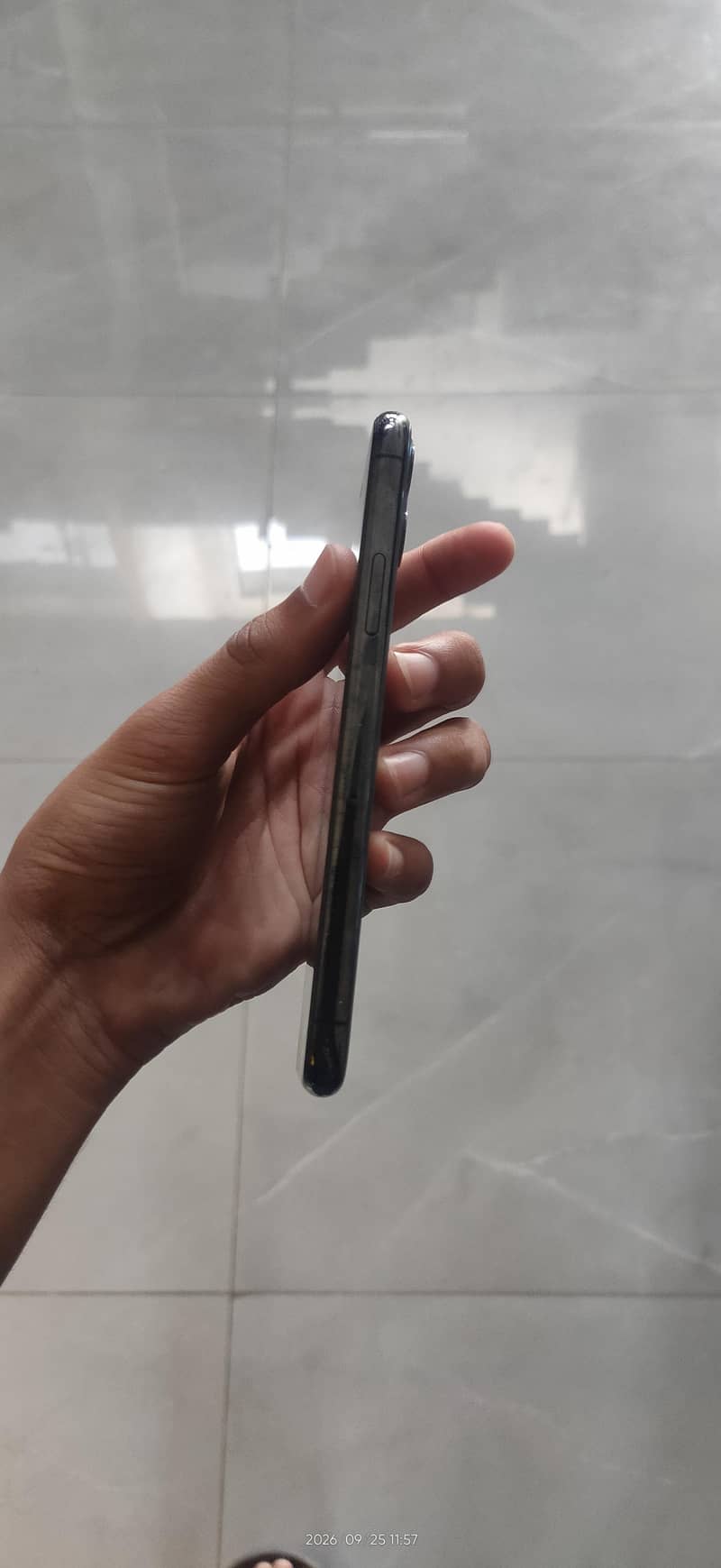 Apple iPhone 11 Pro 3