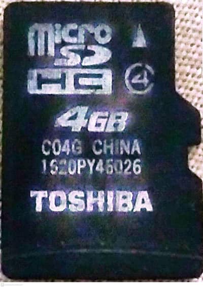 Nokia Asha 206 with 4 Gb Memory card & charger
