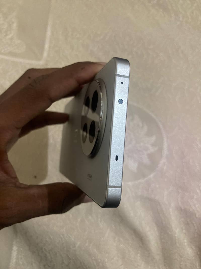 One Plus 13R 3