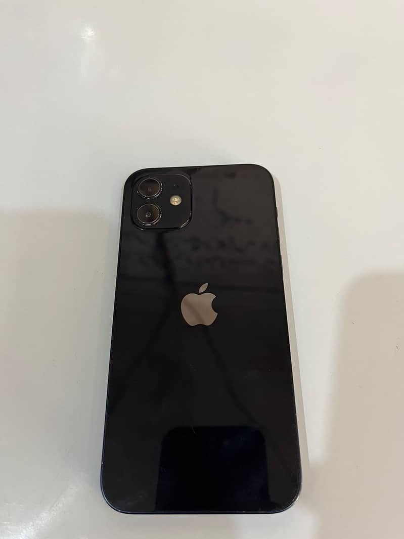 Apple iPhone 12 2