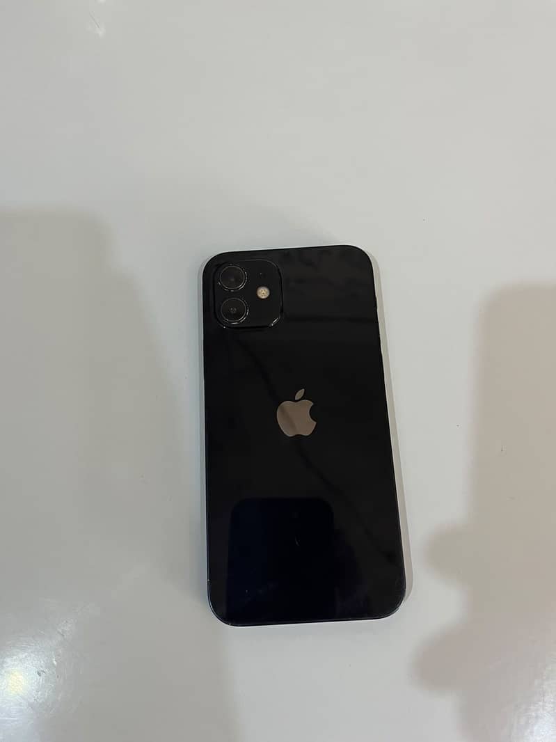Apple iPhone 12 3