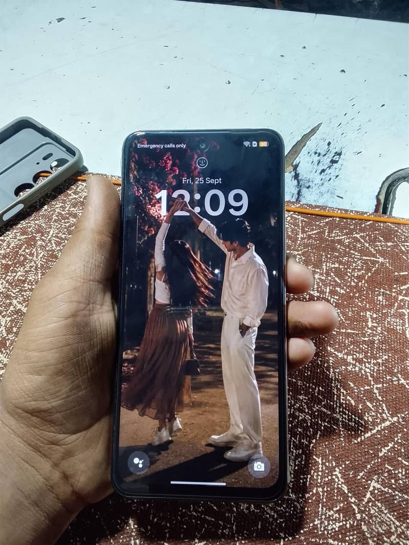 Realme C75 7
