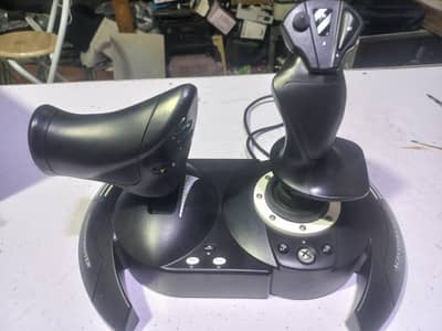 Thrustmaster T. Flight HOTAS One – Ace Combat 7 Edition