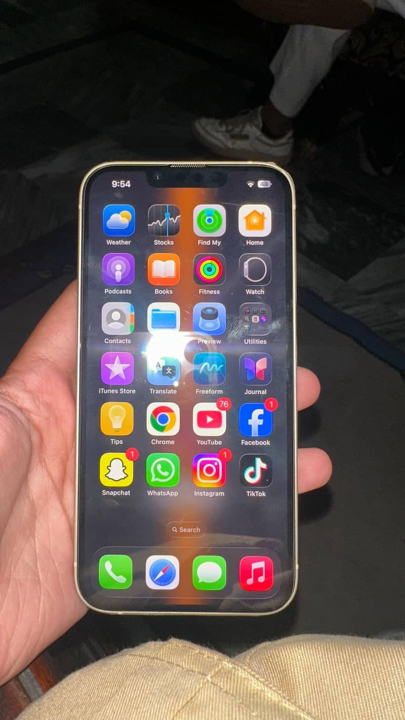 Apple iPhone 14 7