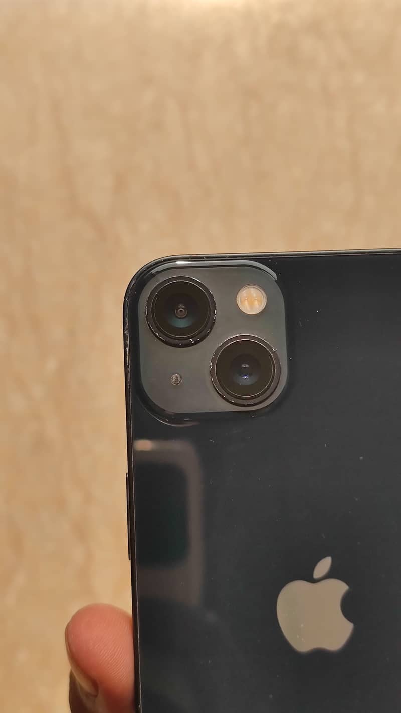 Apple iPhone 13 9