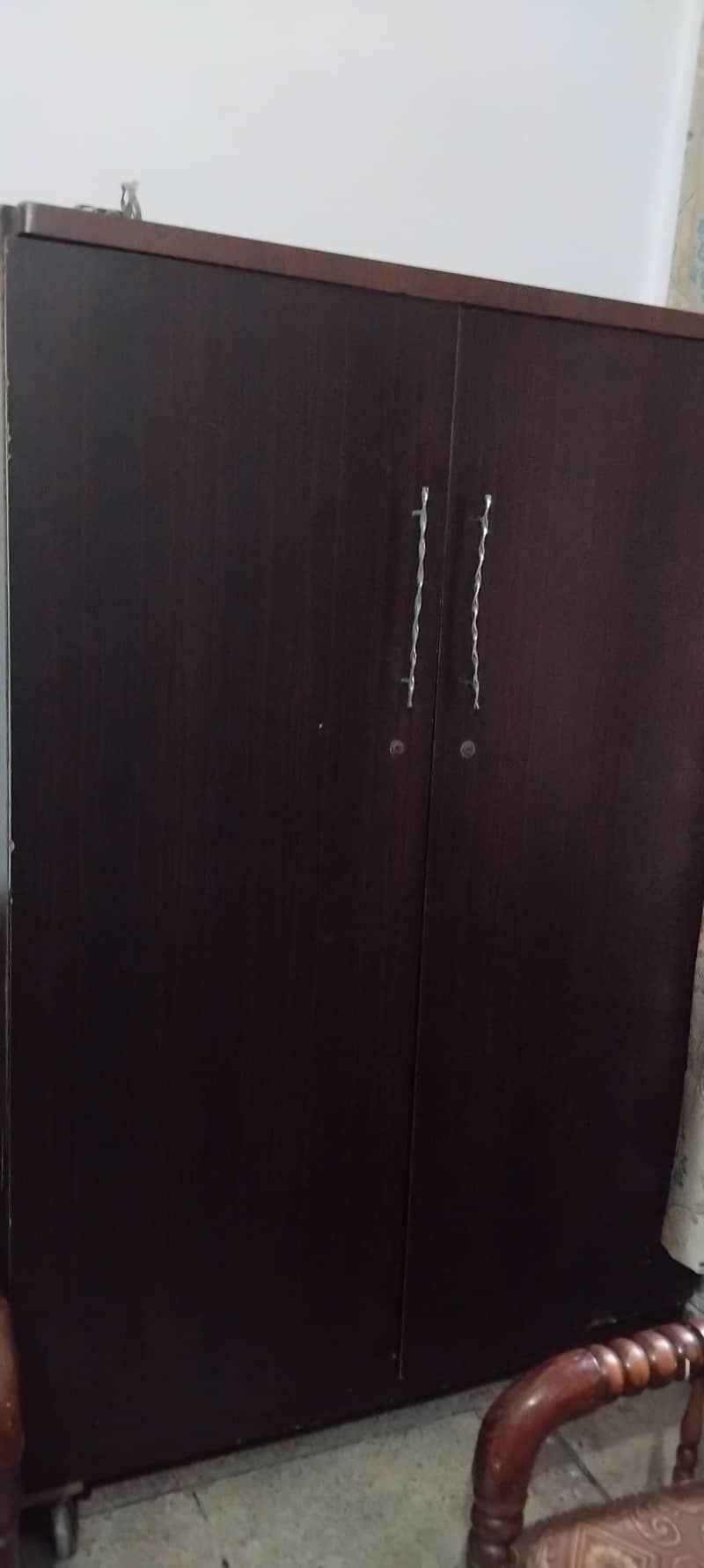 double door wardrobe 2